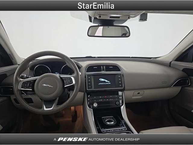 Jaguar XE XE 2.0 D Turbo 180 CV AWD aut. Prestige Business