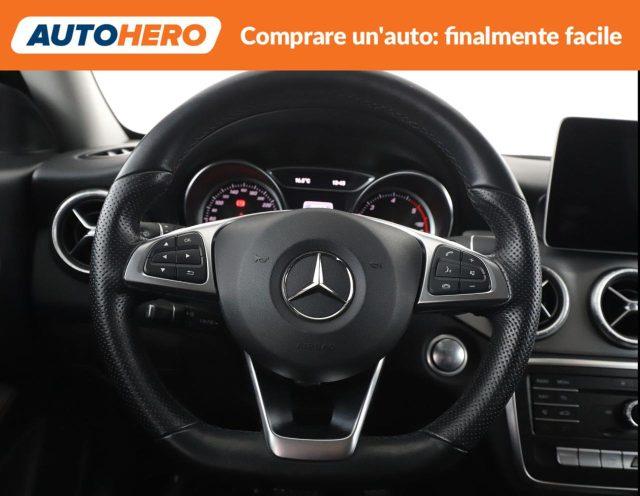 MERCEDES-BENZ CLA 200 d 4Matic Automatic Premium