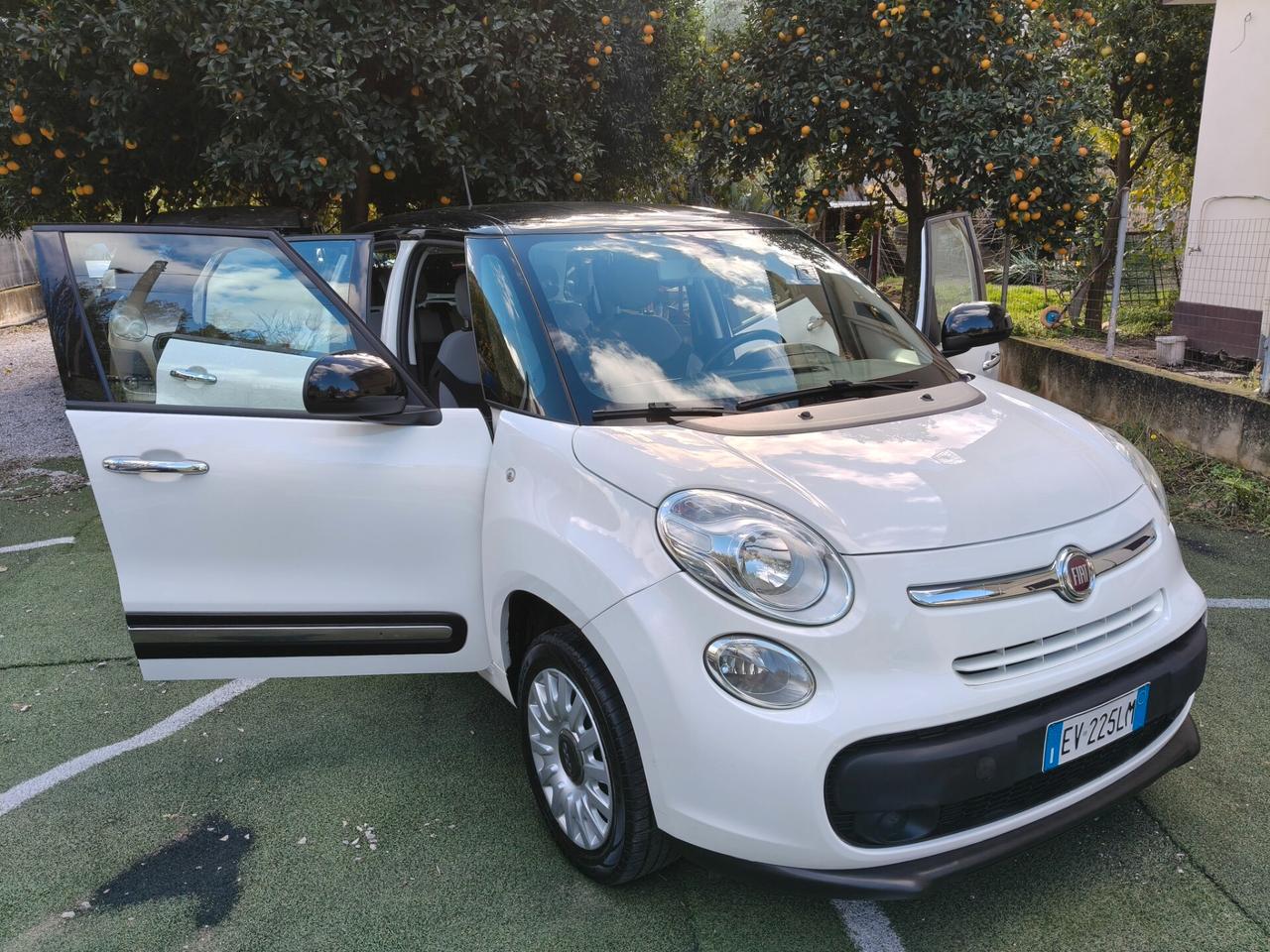 Fiat 500L A METANO Natural Power Pop Star