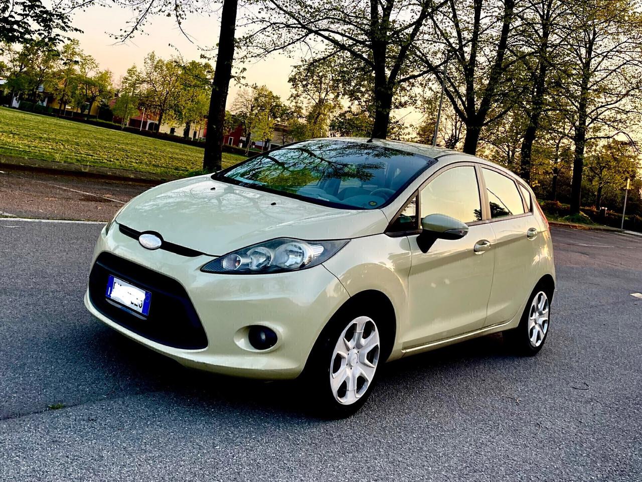 Ford Fiesta Fiesta+ 1.4 5 porte Bz.- GPL
