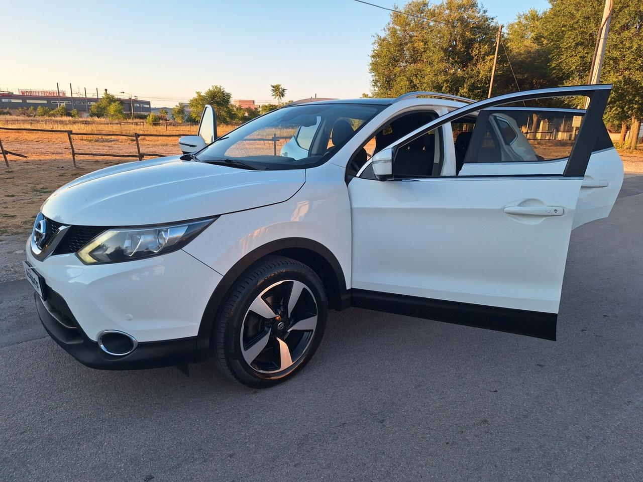 Nissan Qashqai 1.5 dCi Tekna TETTO NAVI 2017