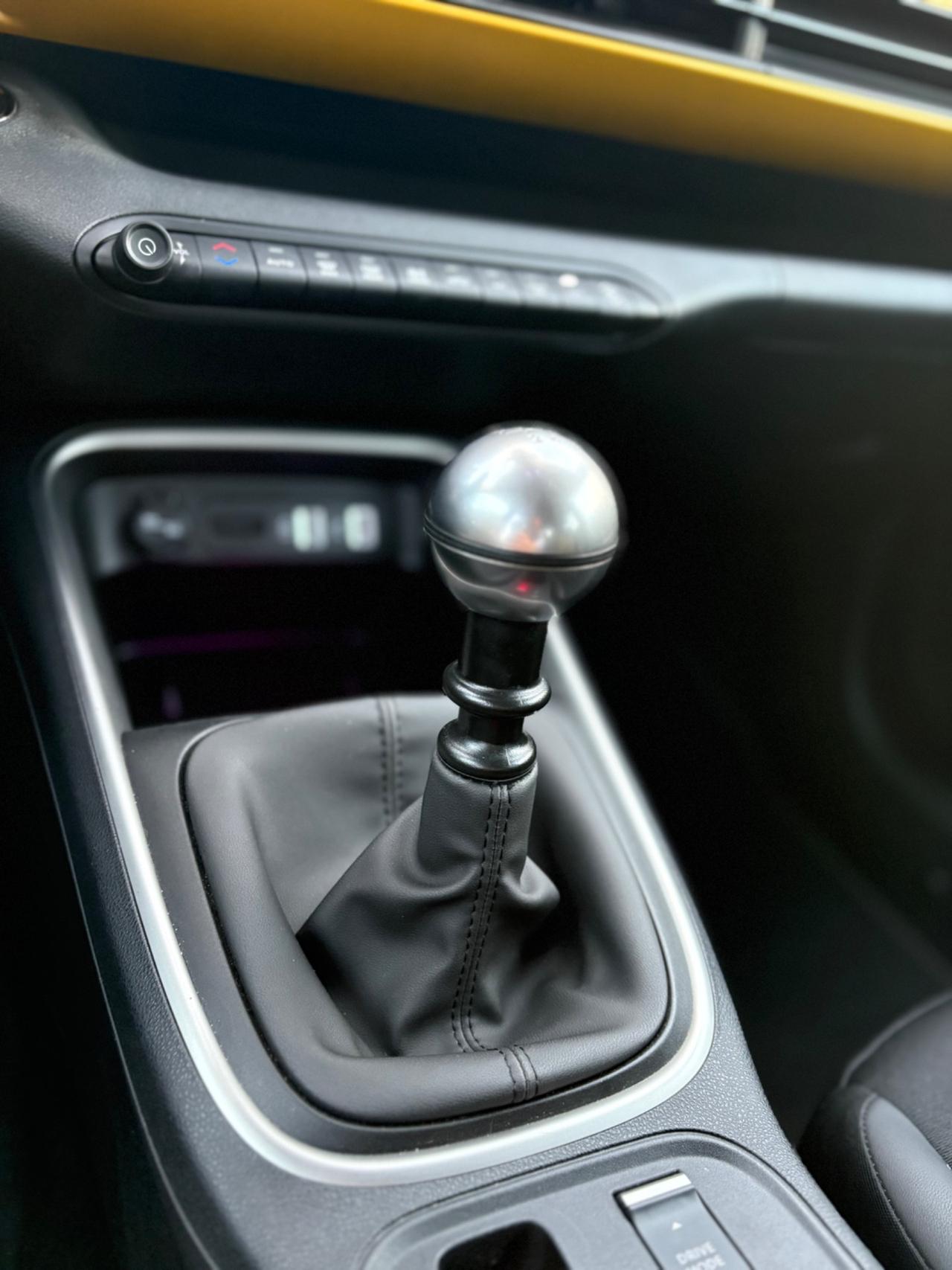 Jeep Avenger 1.2 Turbo 100 CV Summit