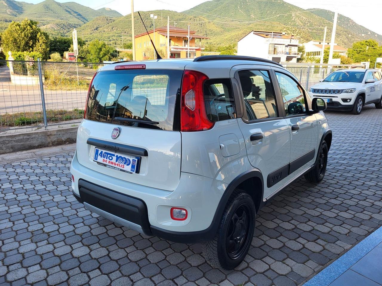 Fiat Panda 0.9 TURBO TWIN AIR 85 CV - 6 MARCE 4X4 BLOCCAGGIO