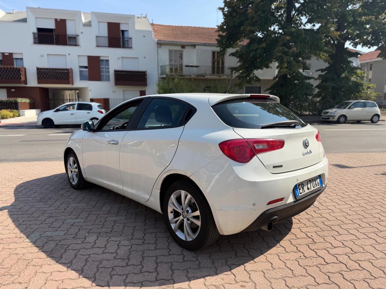 Alfa Romeo Giulietta 1.6 JTDm-2 105 CV Business