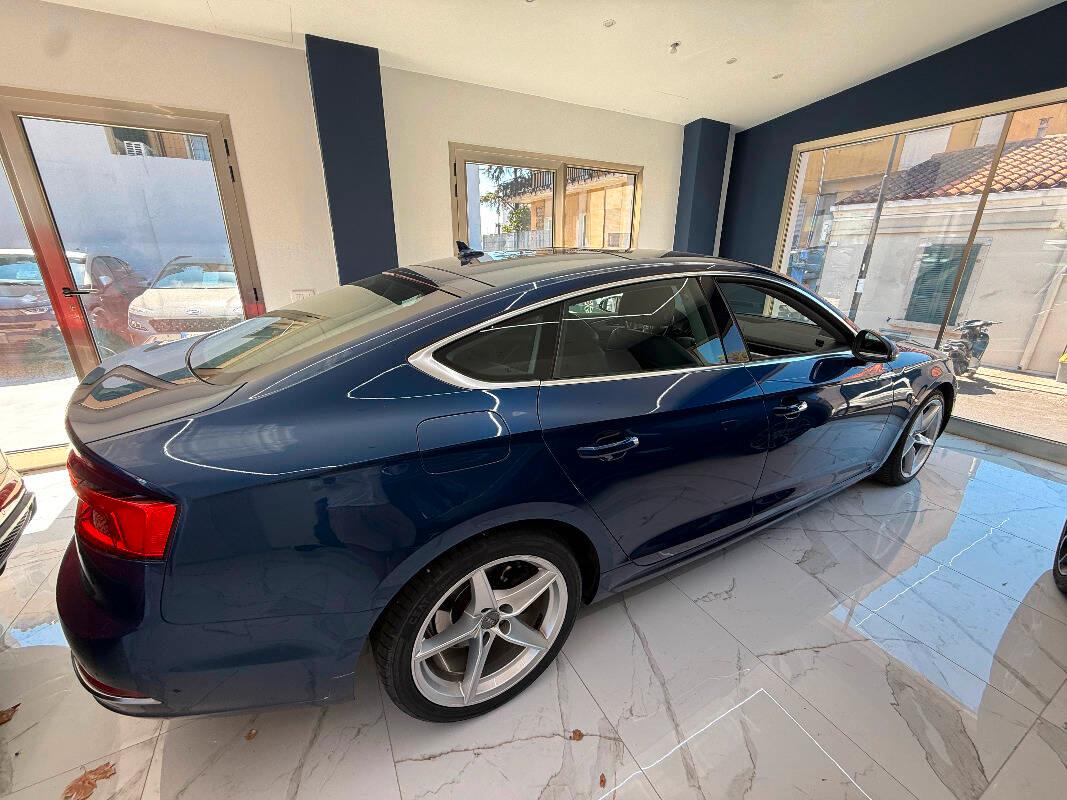 Audi A5 AUDI A5 40 2.0 tdi Business Sport 190cv s-tronic