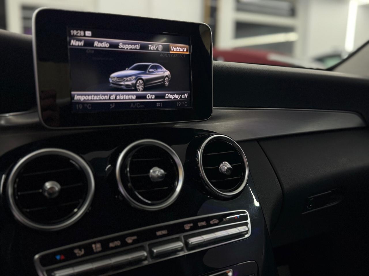 Mercedes-benz C 250d 4Matic Automatic Premium