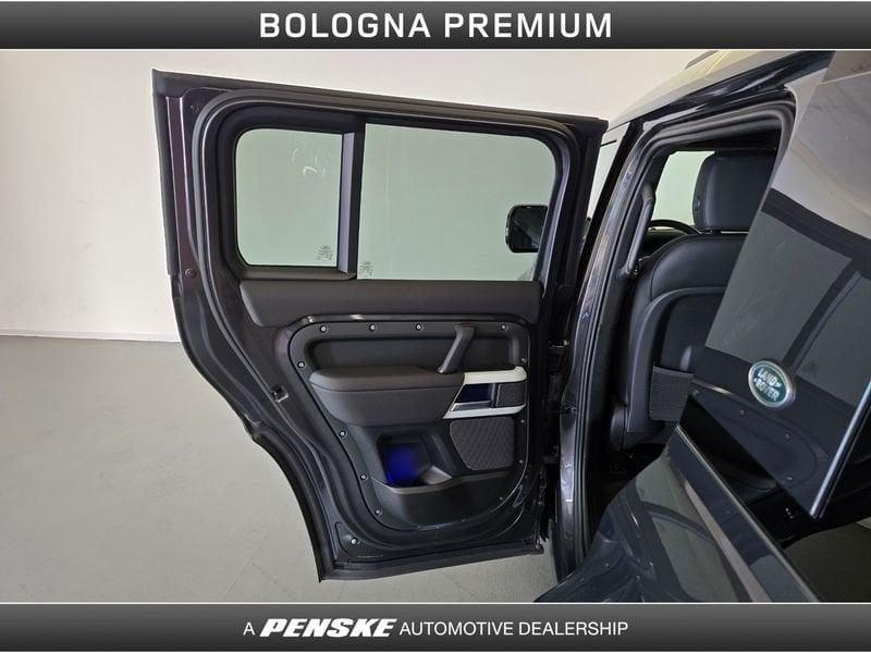Land Rover Defender Defender 110 3.0D I6 200 CV AWD Auto SE