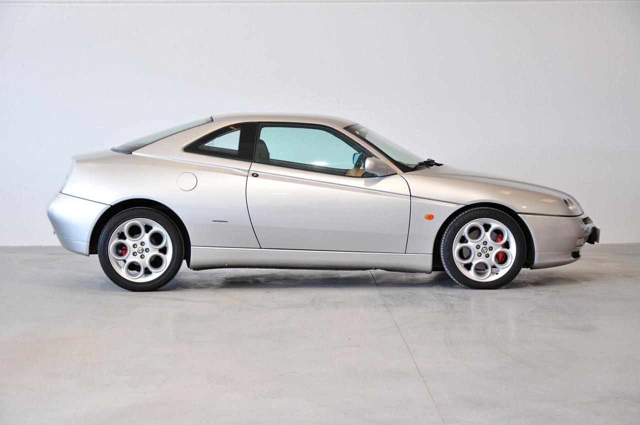 Alfa Romeo GTV 3.0i V6 24V cat L