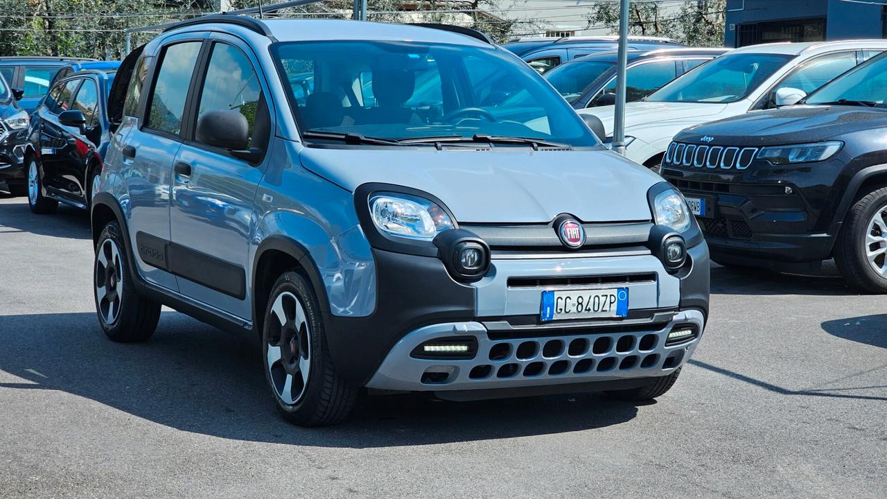 Fiat Panda 1.0 FireFly S&S Hybrid City Cross