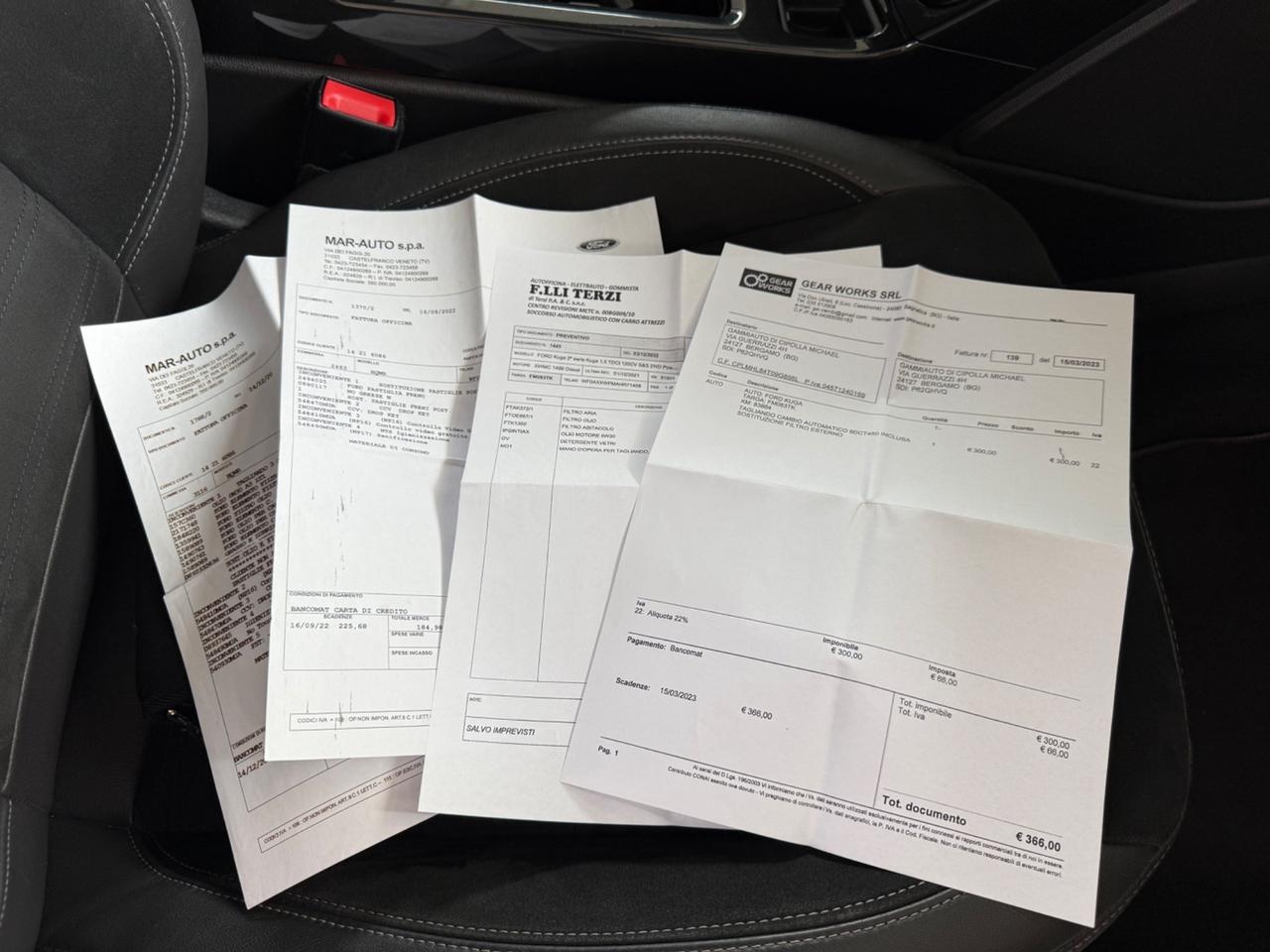 Ford Kuga 1.5 TDCI 120 CV S&S 2WD Powershift ST-Line