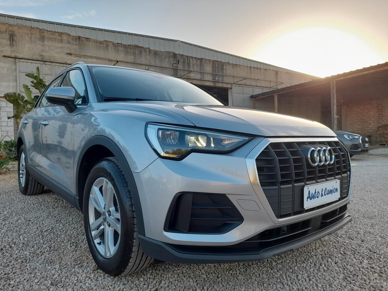 Audi Q3 35 TDI S tronic Business Advanced ANN02020