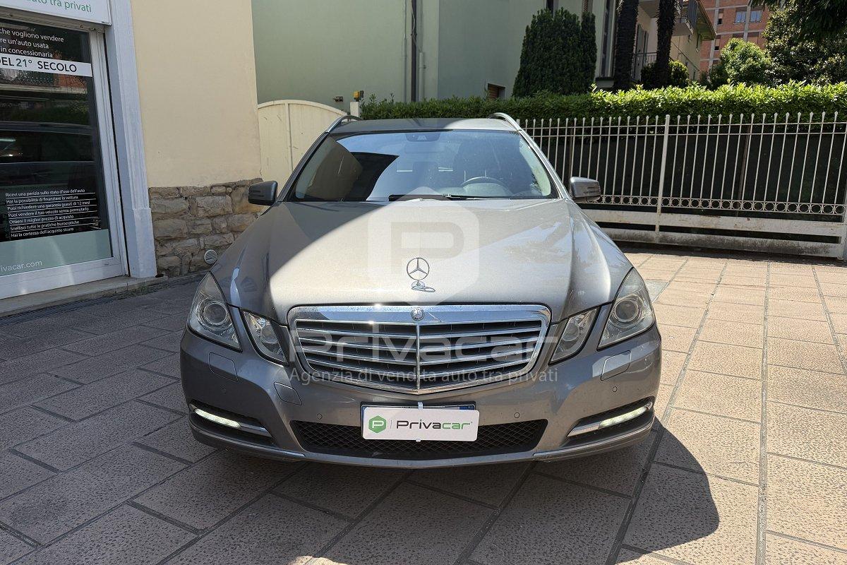 MERCEDES E 220 CDI S.W. BlueEFFICIENCY Elegance