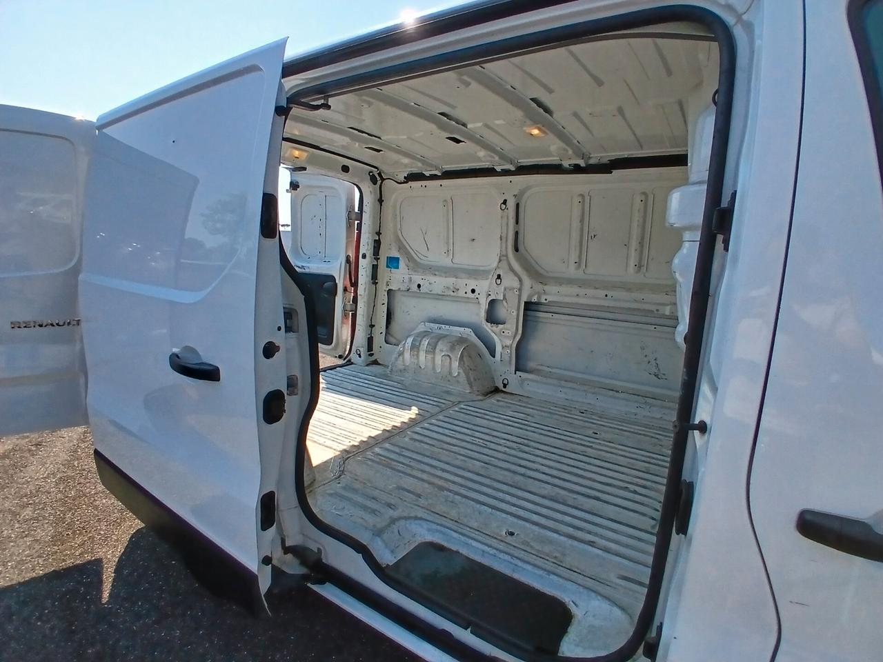 Renault TRAFIC 1.6 DCI 145CV ICE