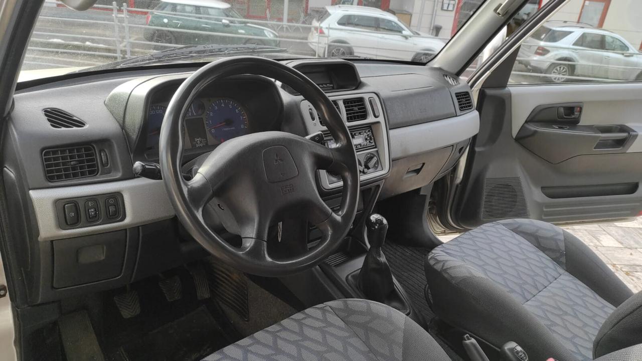 MITSUBISHI PAJERO PININ 1.8 BENZINA 120CV 4X4 GANCIO TRAINO