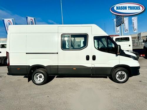 IVECO DAILY 35c140 furgone 7 posti, 2021, km 65.000