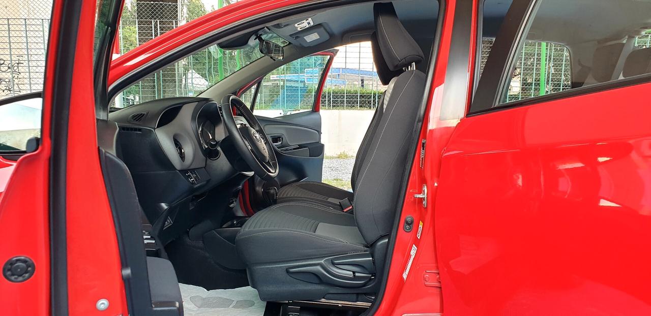 TOYOTA YARIS 1.5 BENZINA/IBRIDA KM 69 MILA CON GARANZIA TOYOTA