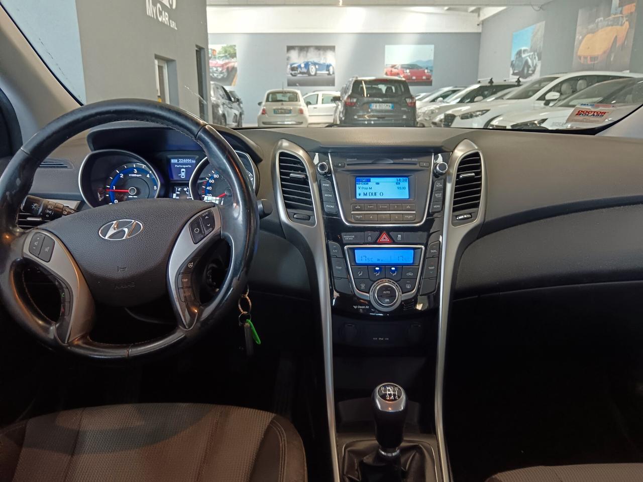 Hyundai i30 Diesel Manuale