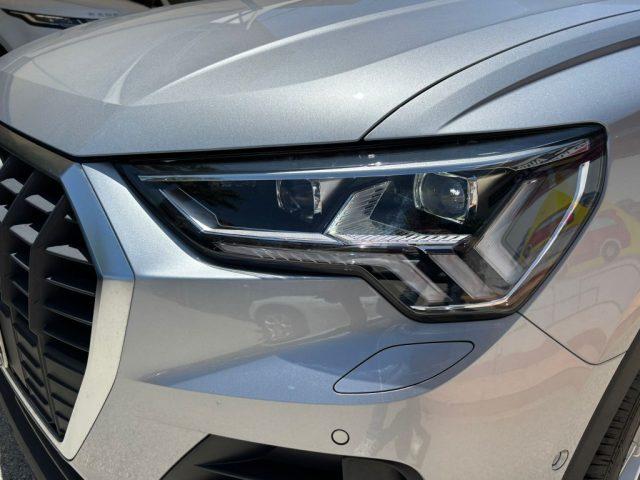 AUDI Q3 35 TDI S tronic Business Advanced