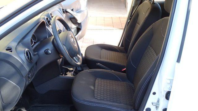 DACIA Sandero 1.2 75CVn cerchi in lega, Neopatentati, Garanzia..