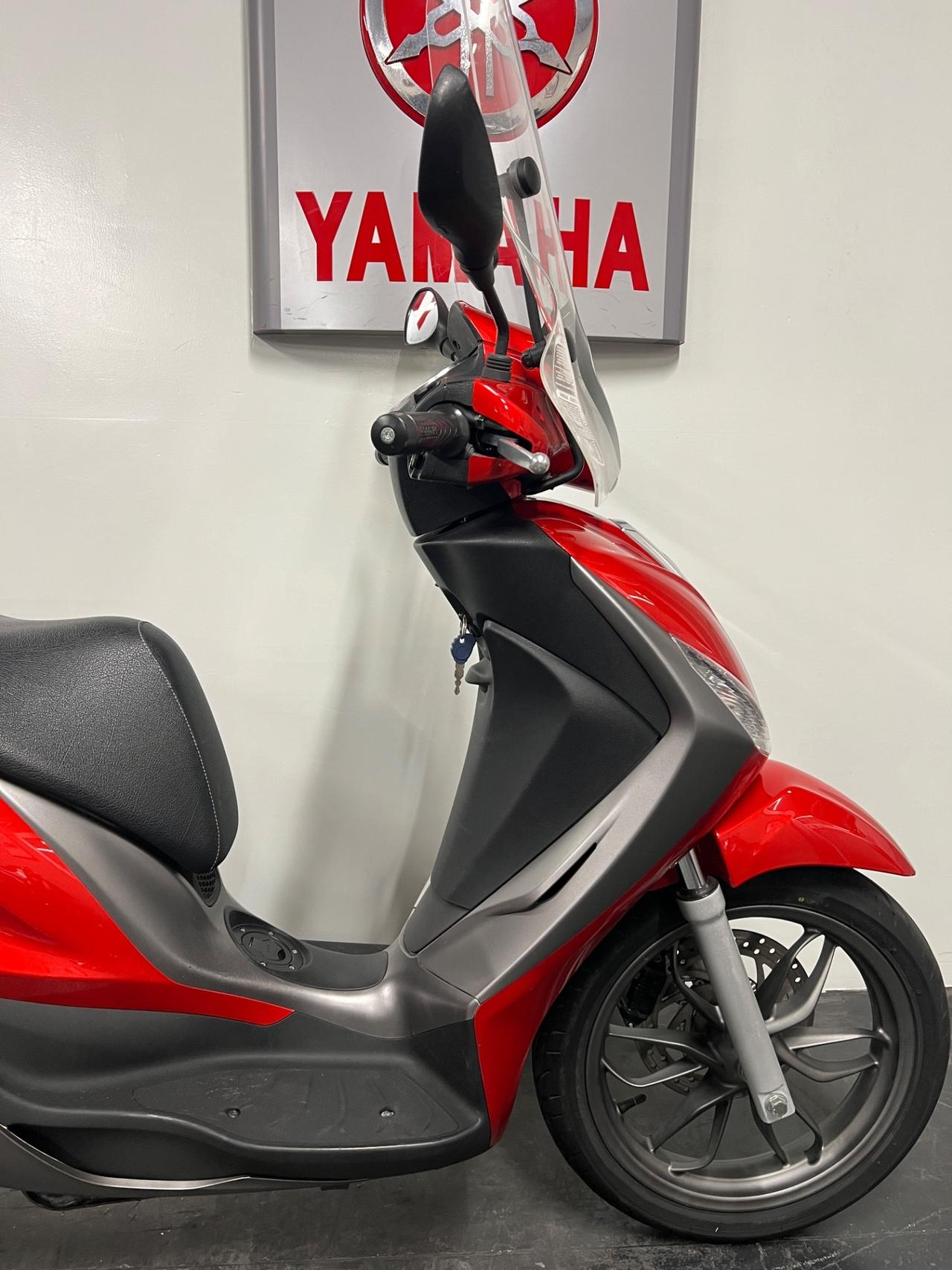 Piaggio Medley 150 S RED