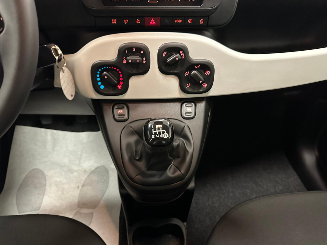 Fiat Panda 1.0 FireFly Hybrid Pandina 70 CV - 2025