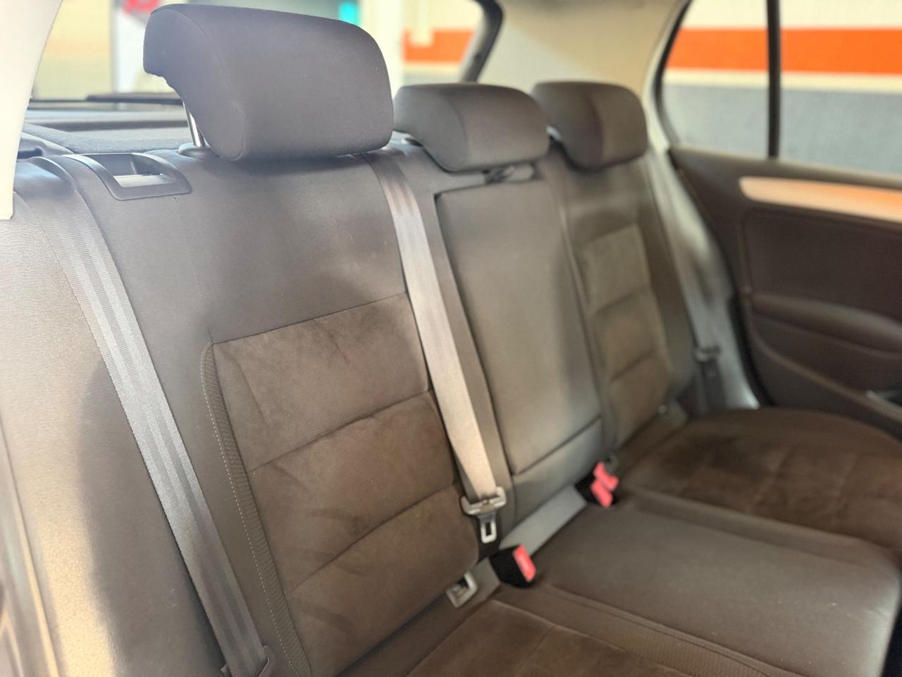 Volkswagen Golf 1.6 TDI DPF 5p. Highline NEOPATENTATI
