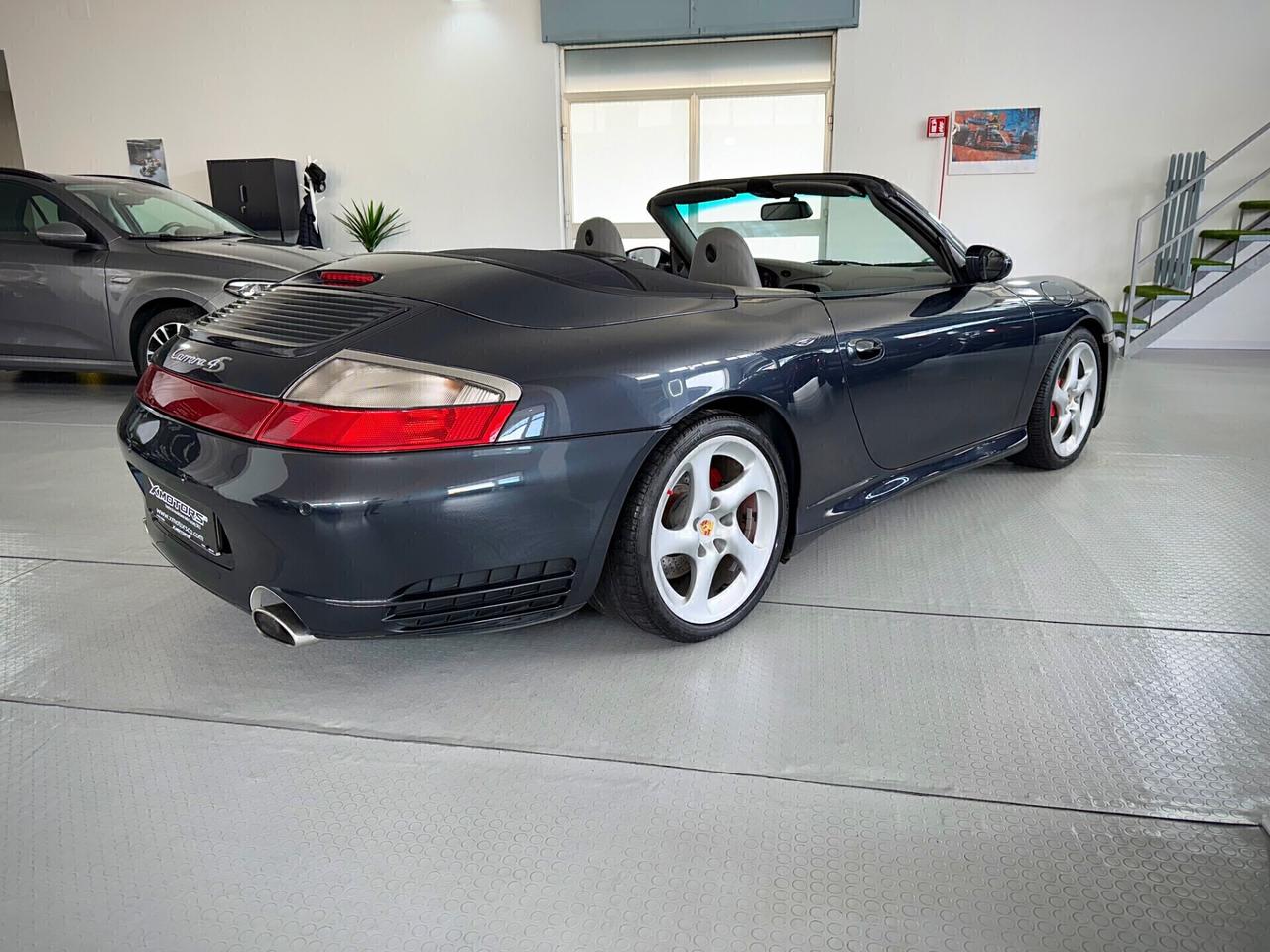 Porsche 996 Carrera 4S cat Cabriolet 911