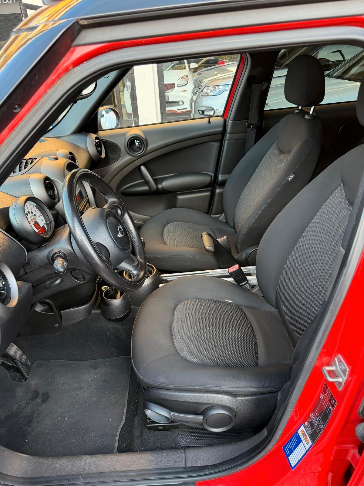 Mini Cooper Countryman 1.6 tetto