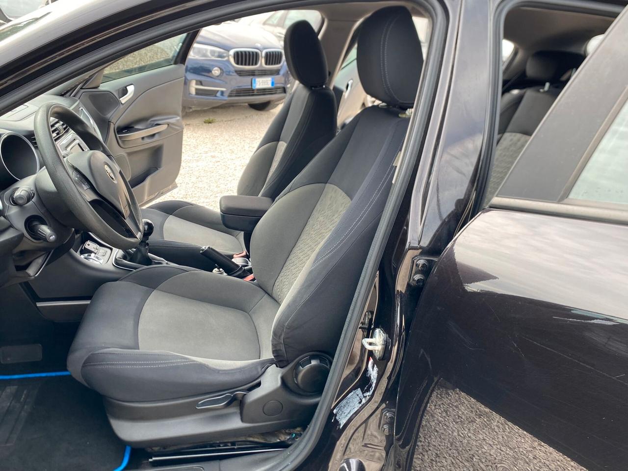 Alfa Romeo Giulietta 1.6 JTDm-2 105 CV Exclusive NEOPATENTATI