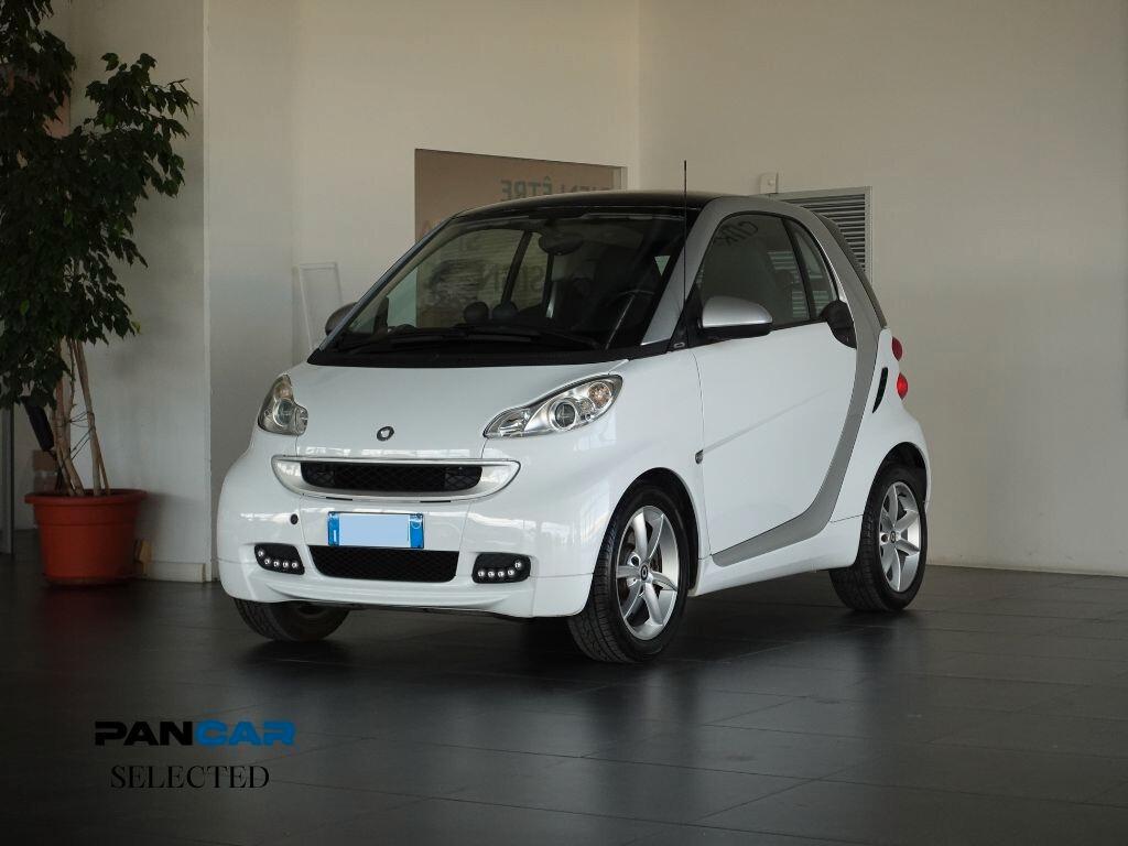 Smart ForTwo 1000 62 kW coupé passion