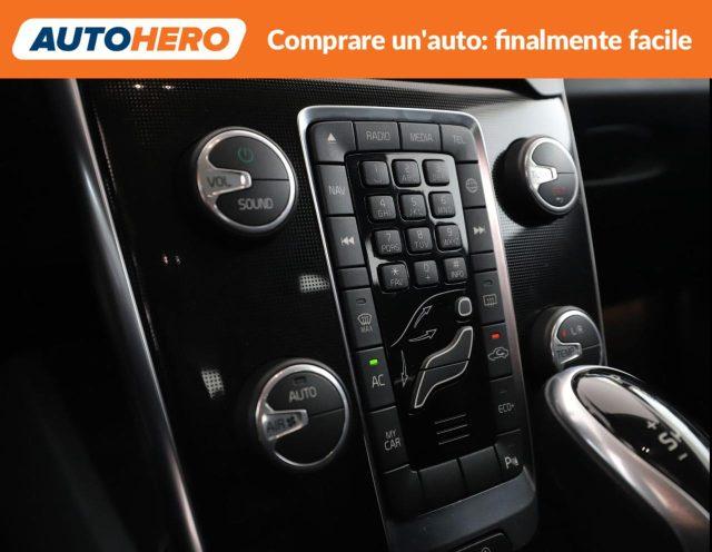 VOLVO V40 D2 Geartronic Momentum