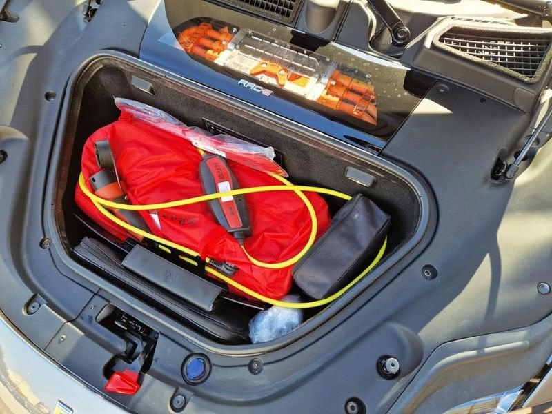 Ferrari SF90 SF90 Stradale