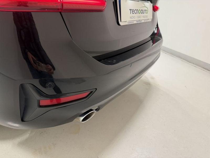 BMW Serie 3 318d Touring Business Advantage Steptronic