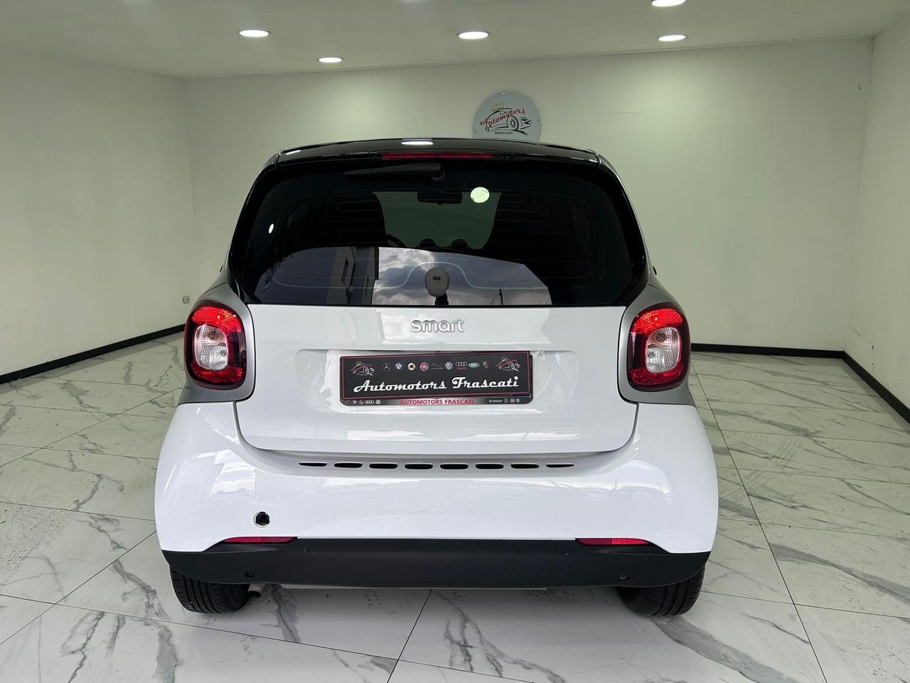 Smart ForTwo 70 1.0 Passion-GARANTITA-2015