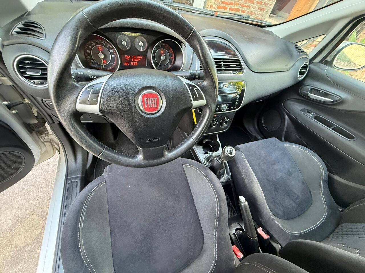 Fiat (GRANDE) Punto 1.2 benzina 51KW CON 37.000 km