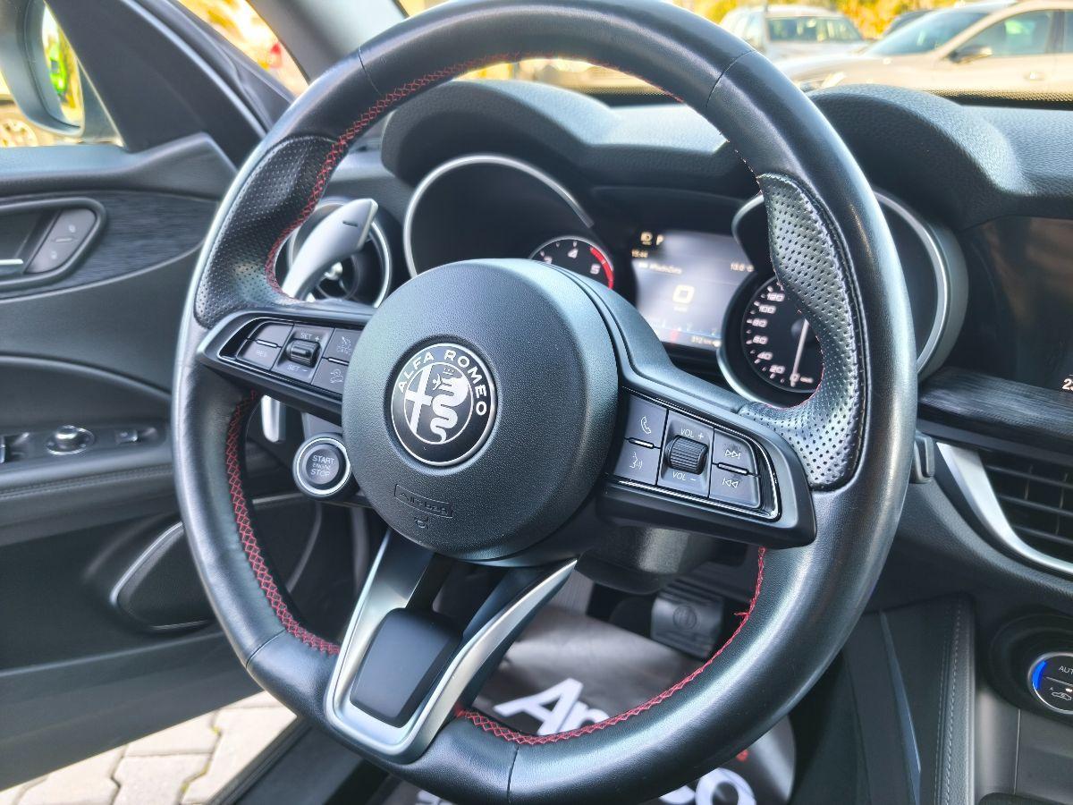 ALFA ROMEO Stelvio 2.2 T.diesel 160 CV AT8 RWD EDIZIONE ROSSO