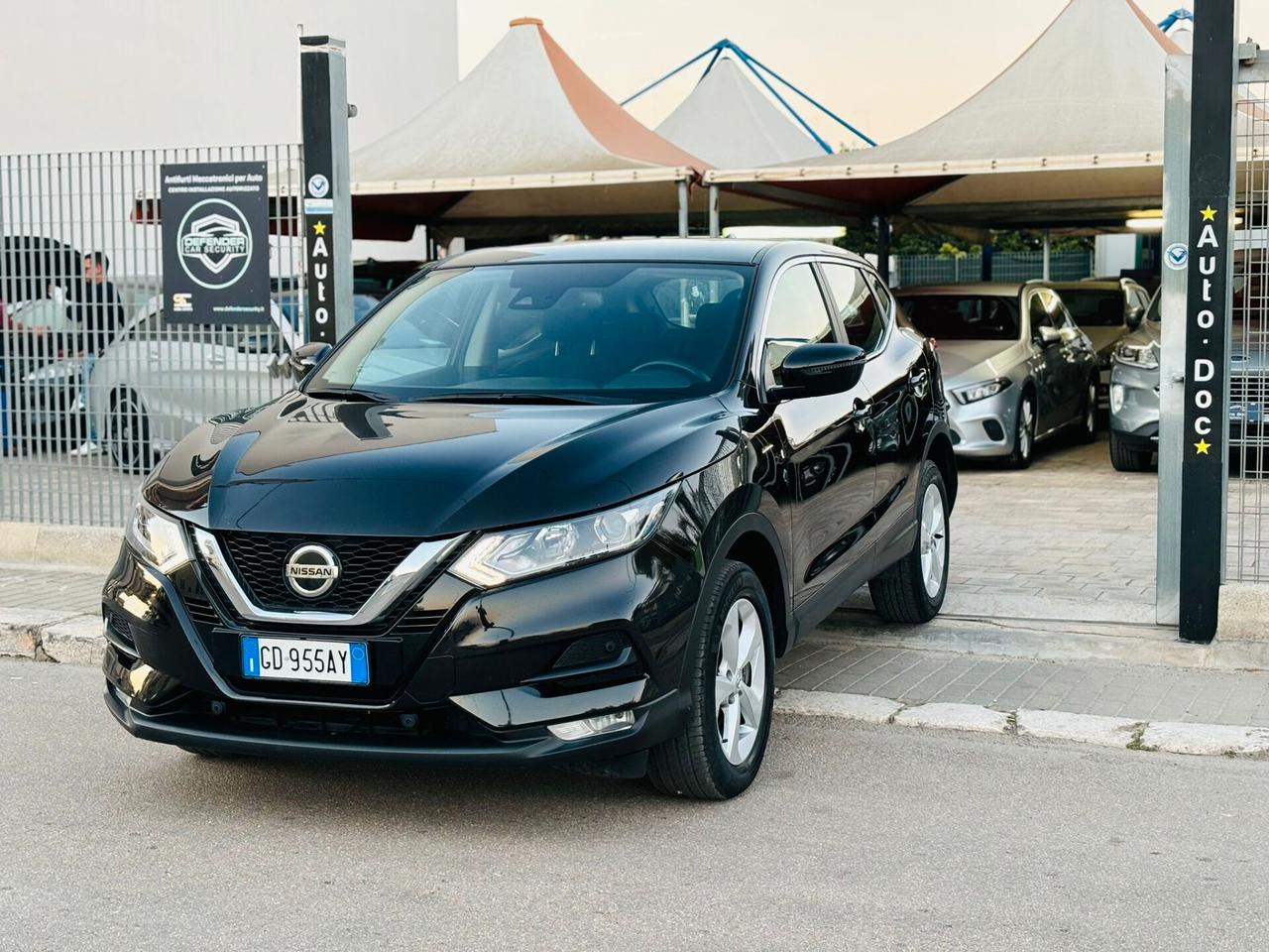 Nissan Qashqai 1.5 dCi 115cv LED/NAVI/CAMERA - 20