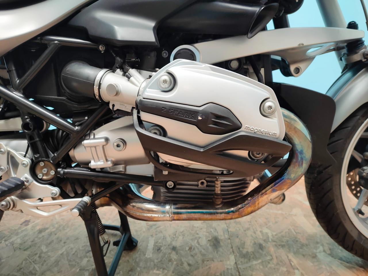 BMW R 1200 R Garantita e Finanziabile