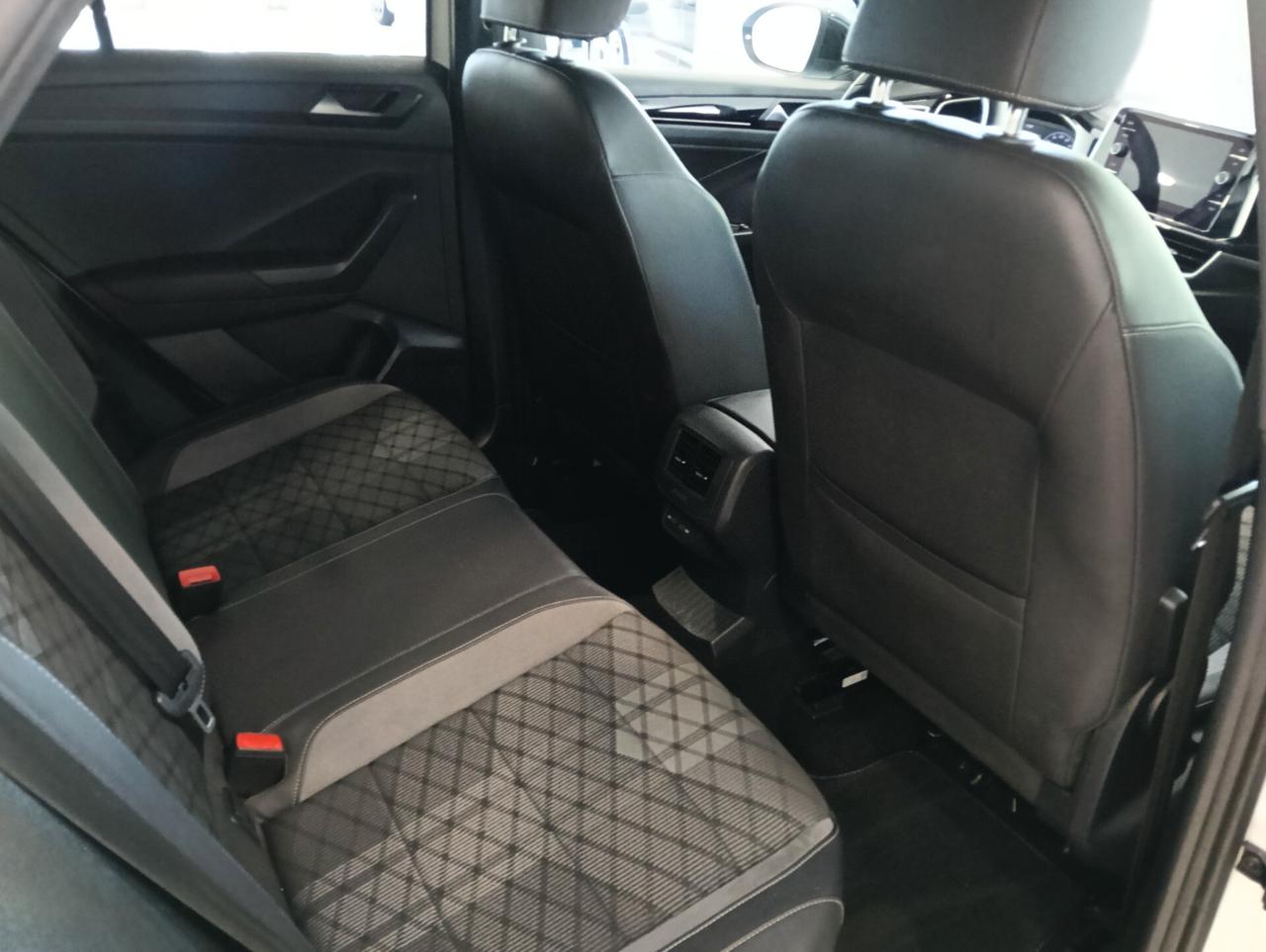 Volkswagen T-Roc 1.0 TSI R-Line
