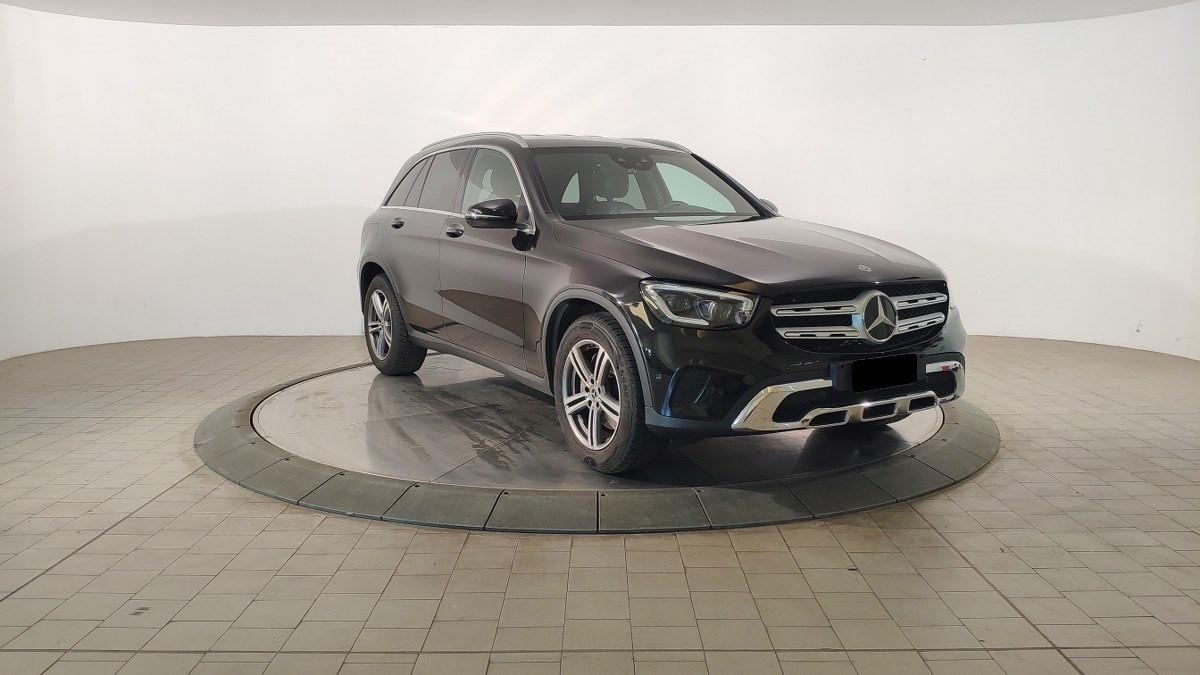 MERCEDES Glc SOLO PER COMMERCIANTI AUTO SENZA GARANZIA