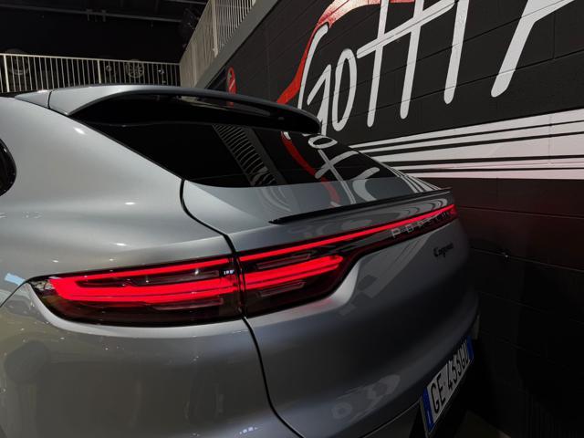 PORSCHE Cayenne 3.0 COUPE E-HYBRID UFF BONALDI 462HP