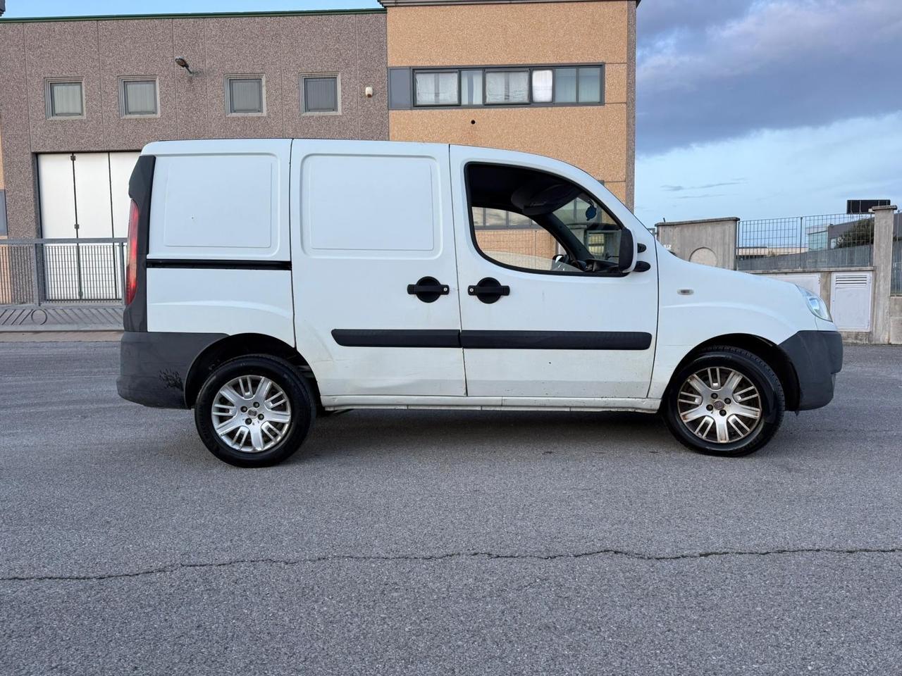 FIAT Doblò 1.9 MJT 105 CV Active