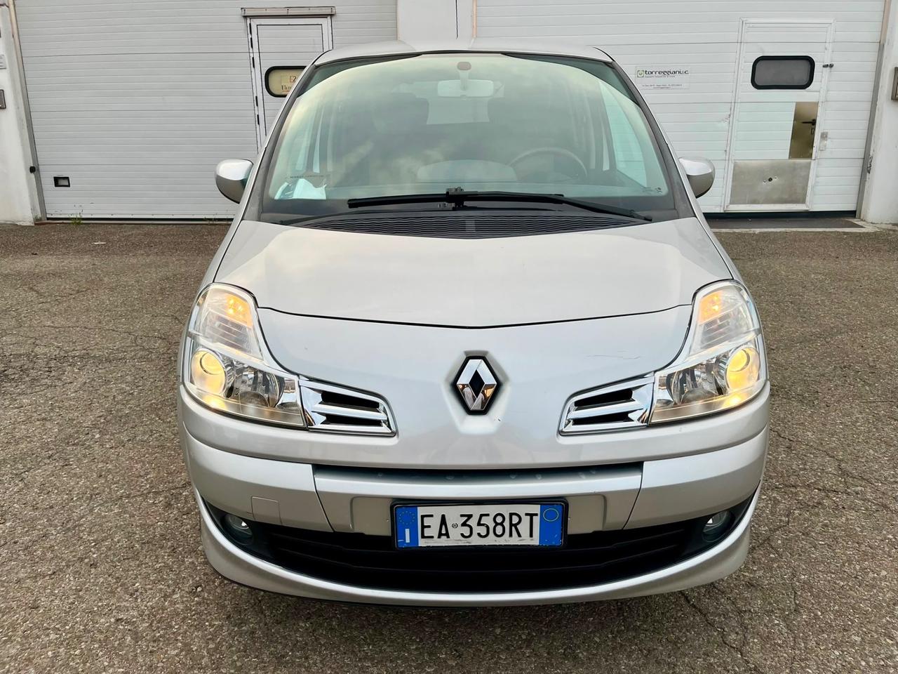 Renault Modus 1.2benz 2010 97.000km tutto fatto