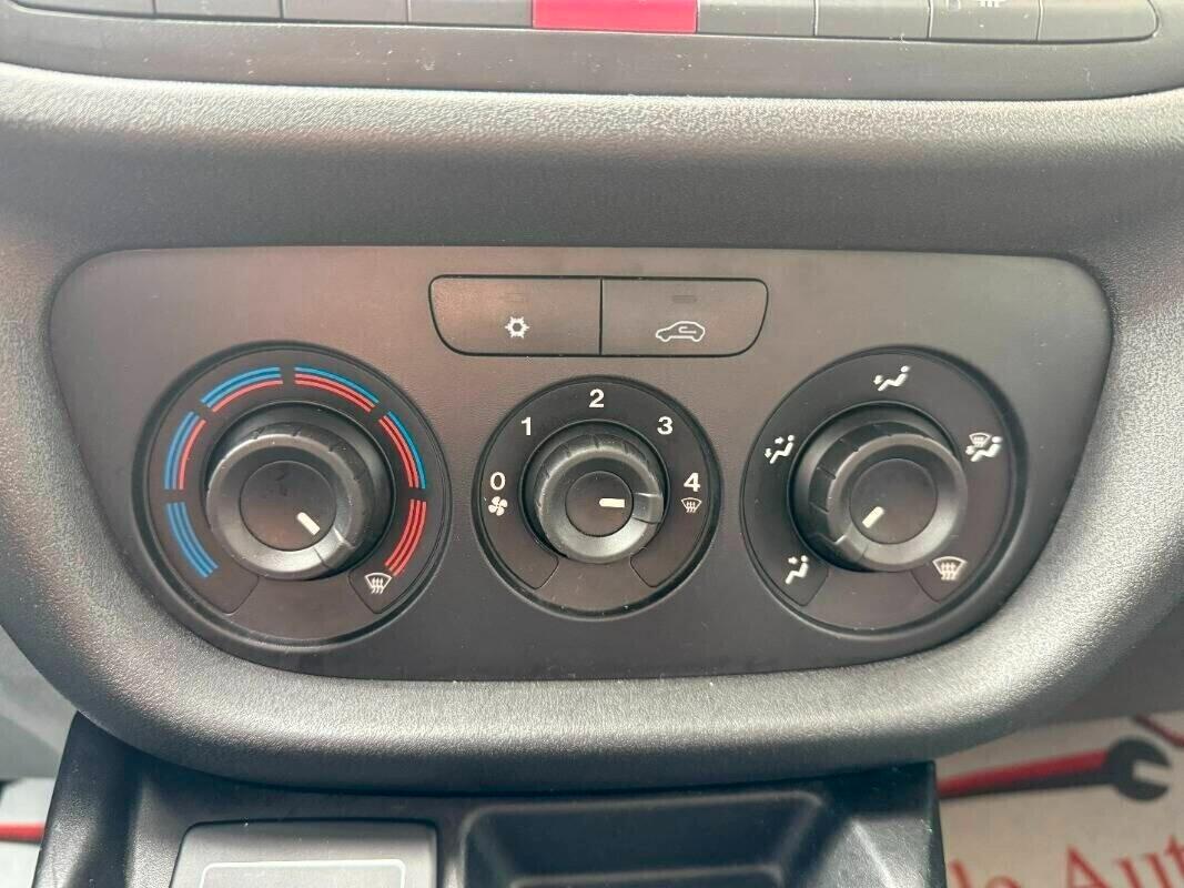 Fiat Doblo Cargo 2015 cargo combi N1 1.3 mjt 16v 95cv E6