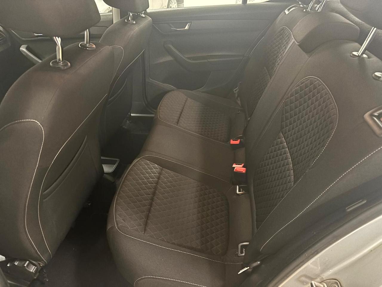 SKODA FABIA ANNO 2017 DS 1.4 ADATTA NEOPATENTATI KM 135 MILA