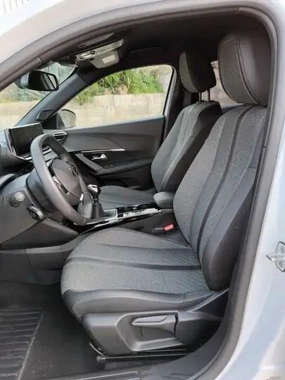 Peugeot 2008 PureTech 100cv S&S Allure