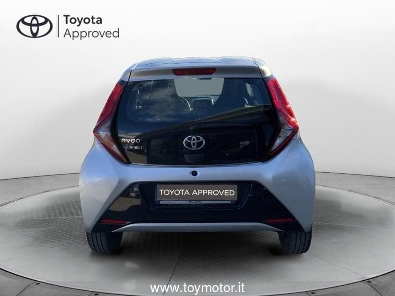 Toyota Aygo 2ª serie Connect 1.0 VVT-i 72 CV 5 porte x-play