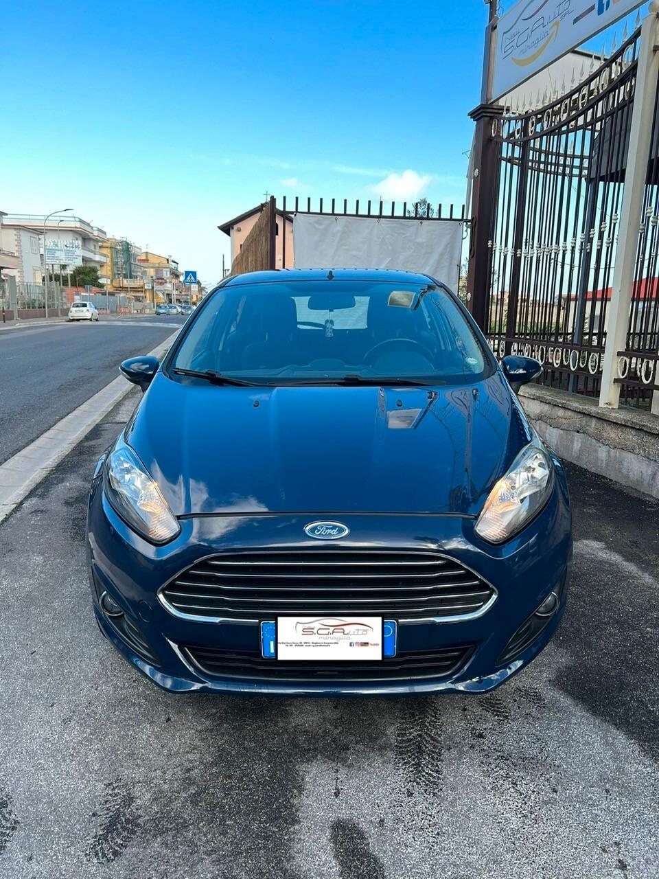 Ford Fiesta 1.4 5 porte Bz.- GPL