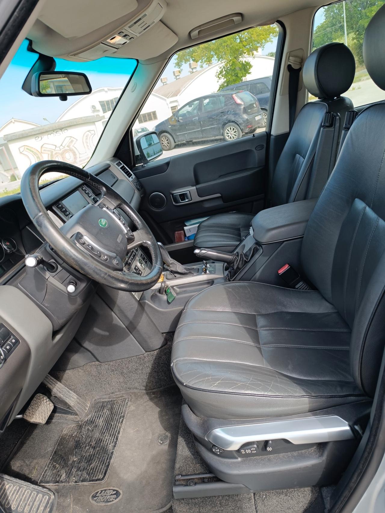 Land Rover Range Rover Vogue 3.0 Td6 SE
