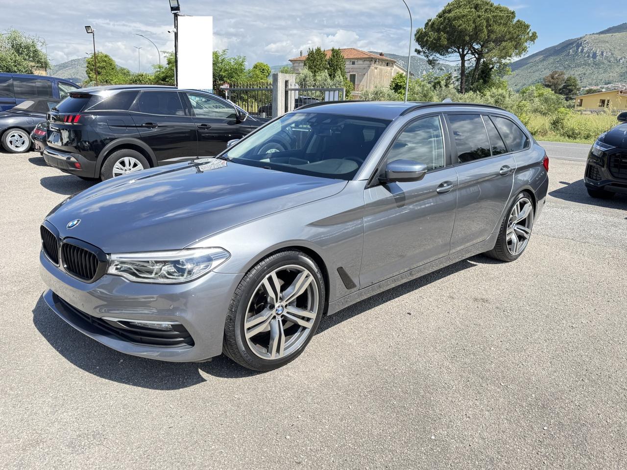 BMW 520D TOURING NAVI LED CLIMA PELLE